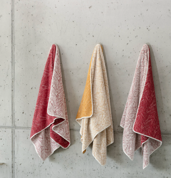 Photo of the Vasco | Hand Towel ensemble.