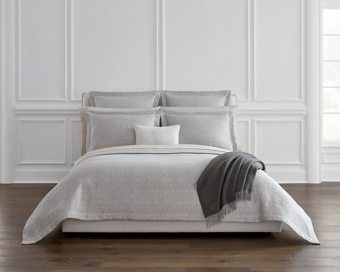 Photo of the Veroli | Euro Pillow Sham ensemble.