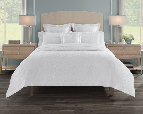 Photo of the Giza 45 Porta | Pillow Sham ensemble.