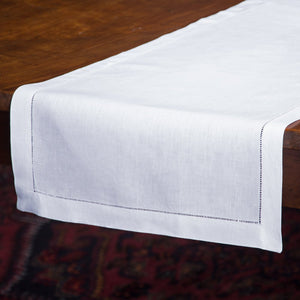 Photo of the Heirloom Estate | Runner ensemble.
