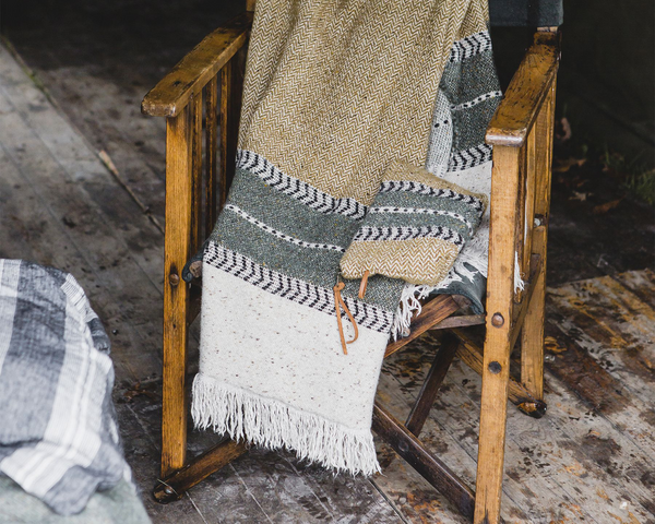 Photo of the Montana Throw | Throw ensemble.