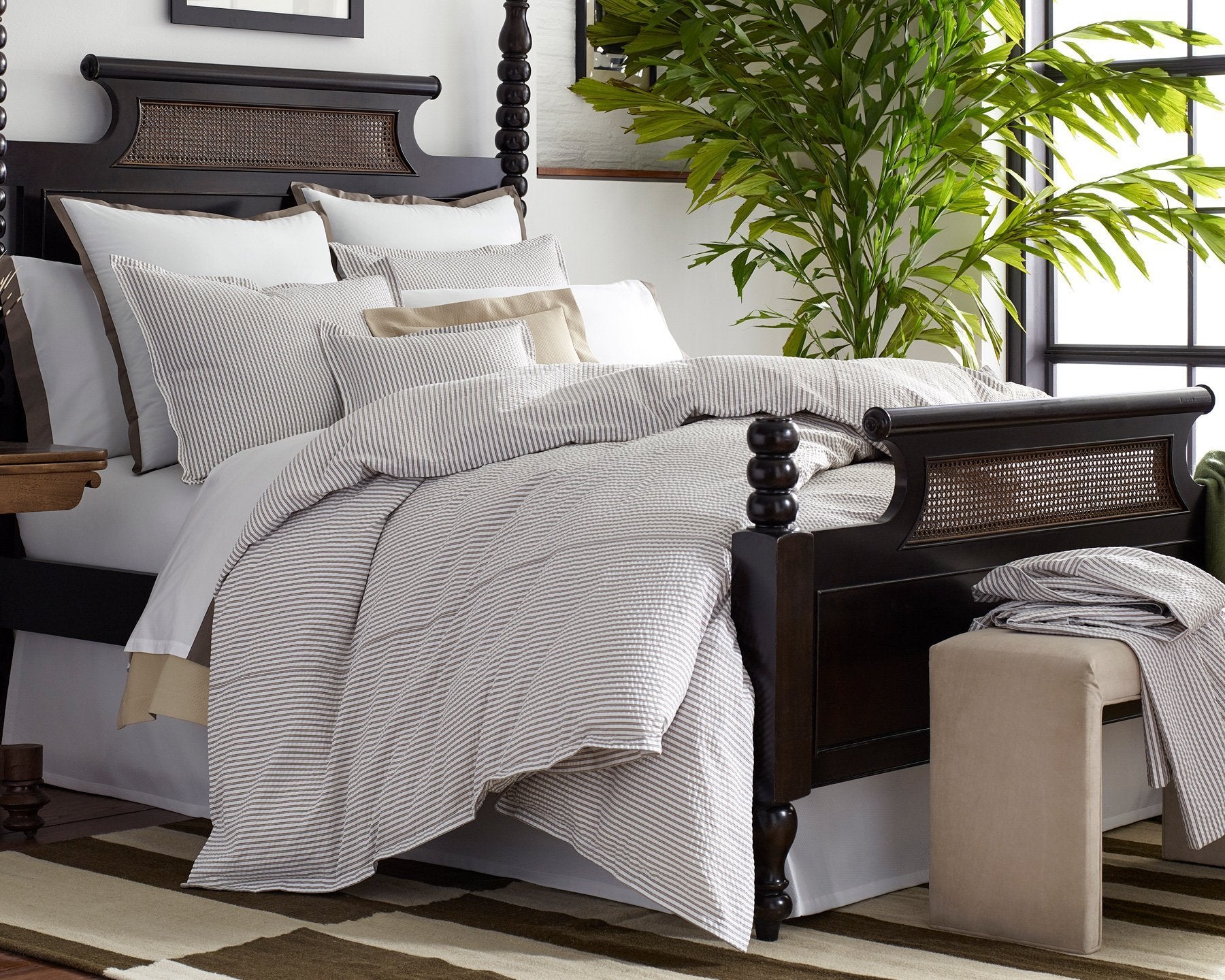 Matouk Matteo Pillow Sham - Thumbnail 2