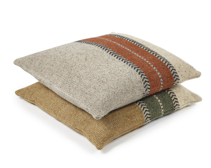 Photo of the Montana | Pillow Cover ensemble.