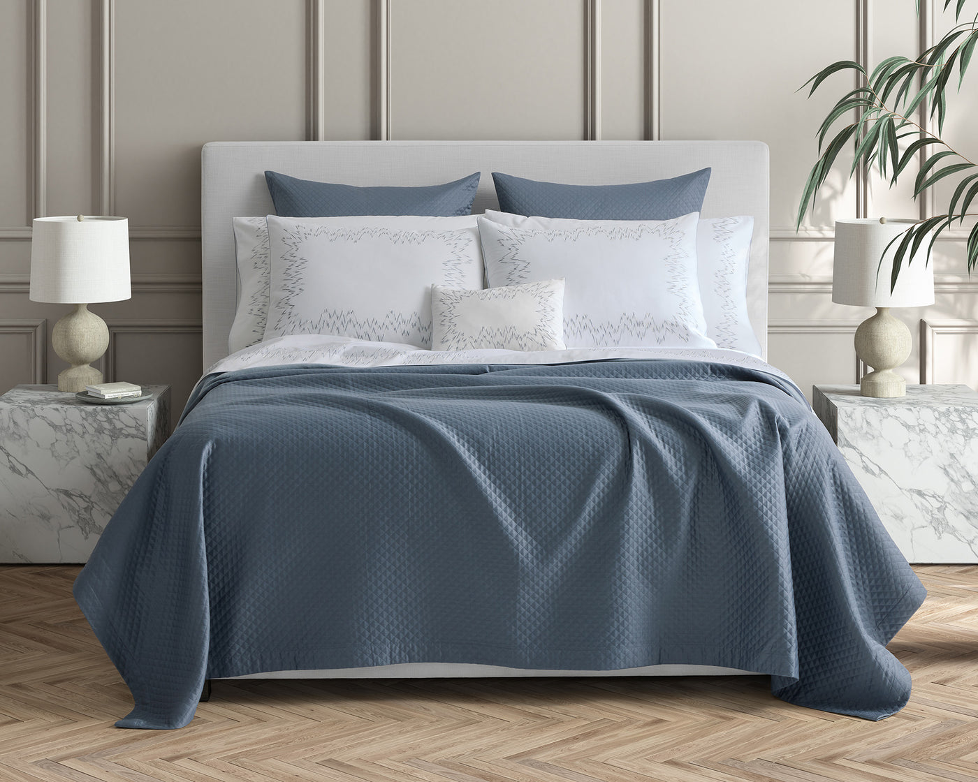 Petra | Coverlet