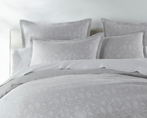 Photo of the Pousada Linen | Duvet Cover ensemble.