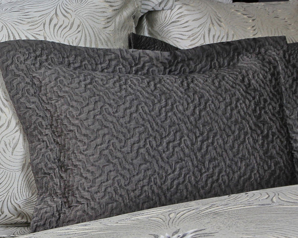 Photo of the Allegro Jacquard | Duvet Cover ensemble.