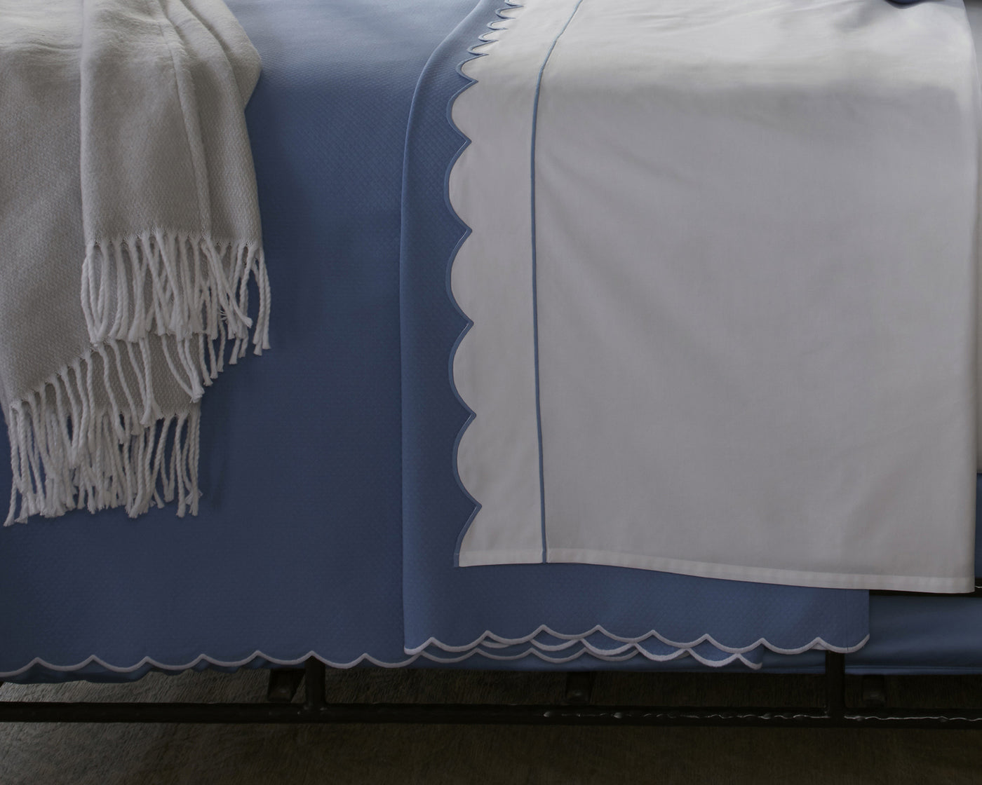 Diamond Pique | Coverlet