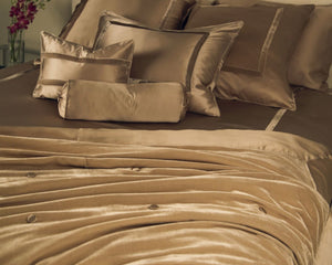 Photo of the Silk Velvet | Euro Pillow Sham ensemble.