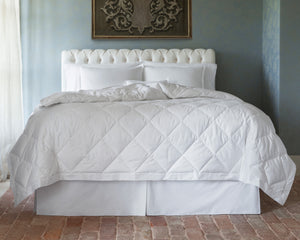 Photo of the Tilney | Comforter ensemble.